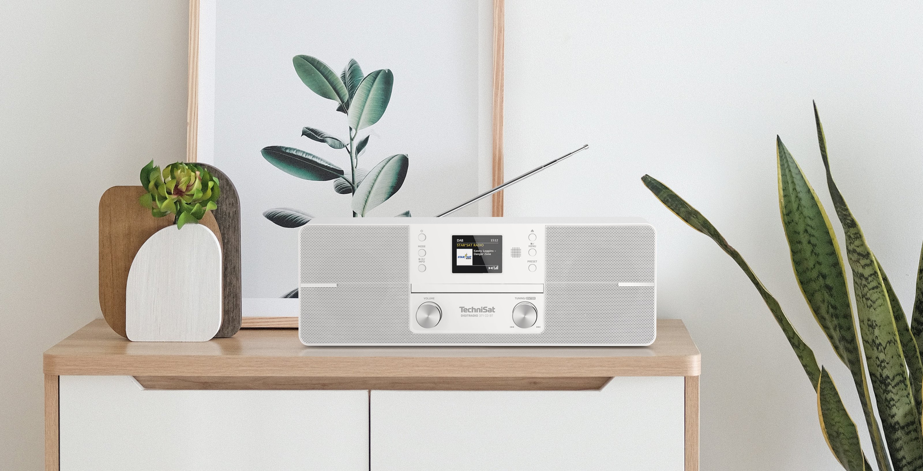 DIGITRADIO 371 CD BT